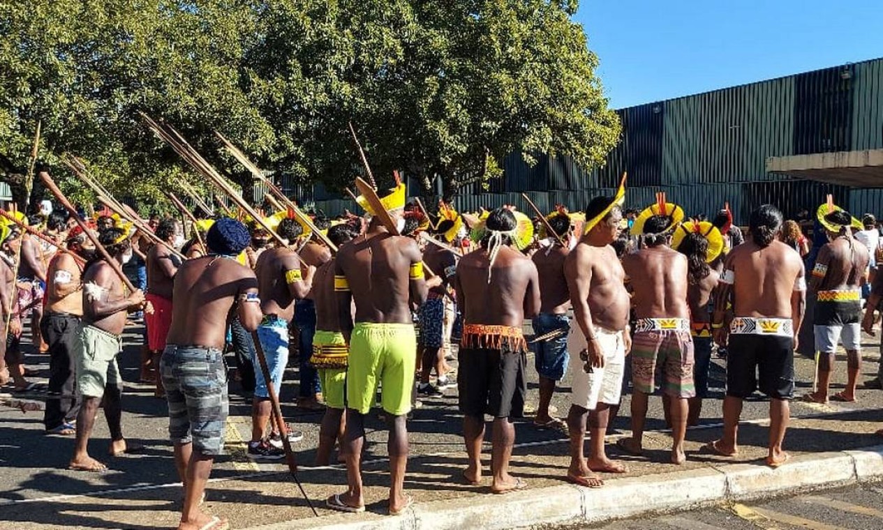 Dezenas de caravanas dos povos indígenas de todo o país se deslocam para Brasília Foto: Divulgação