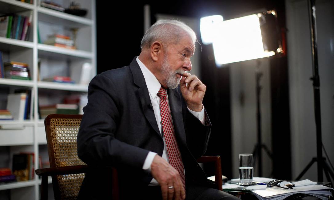 PT conversa com autor do ‘Lula lá’ Foto: AMANDA PEROBELLI / Reuters / 17/12/2021
