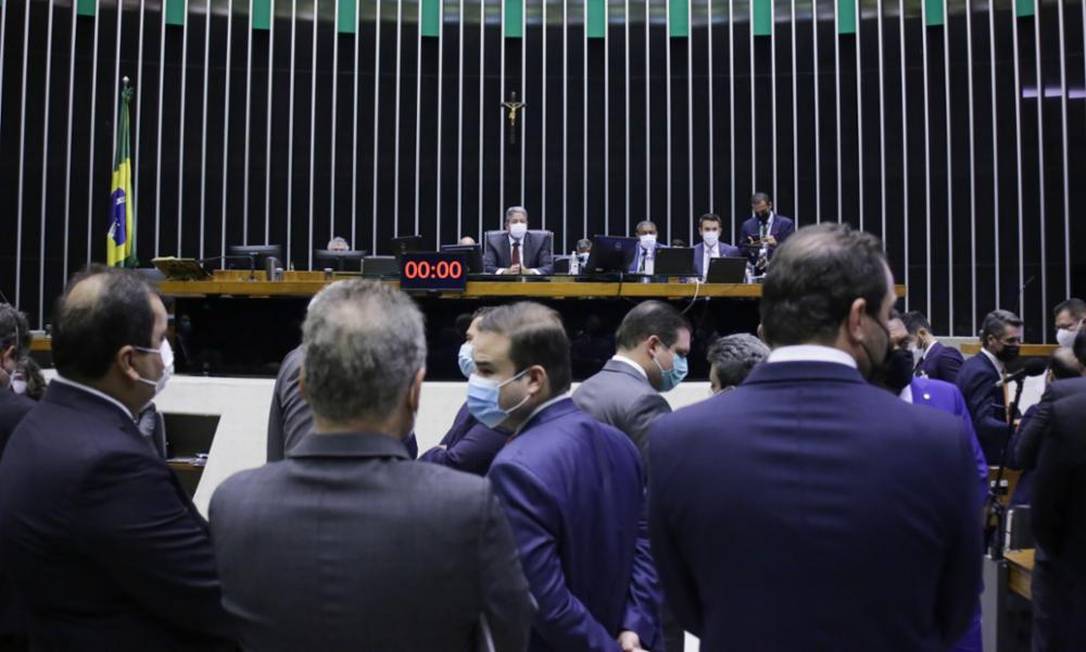 Sessão da Câmara aprova texto-base que legaliza os jogos no país Foto: Paulo Sergio / Câmara dos Deputados