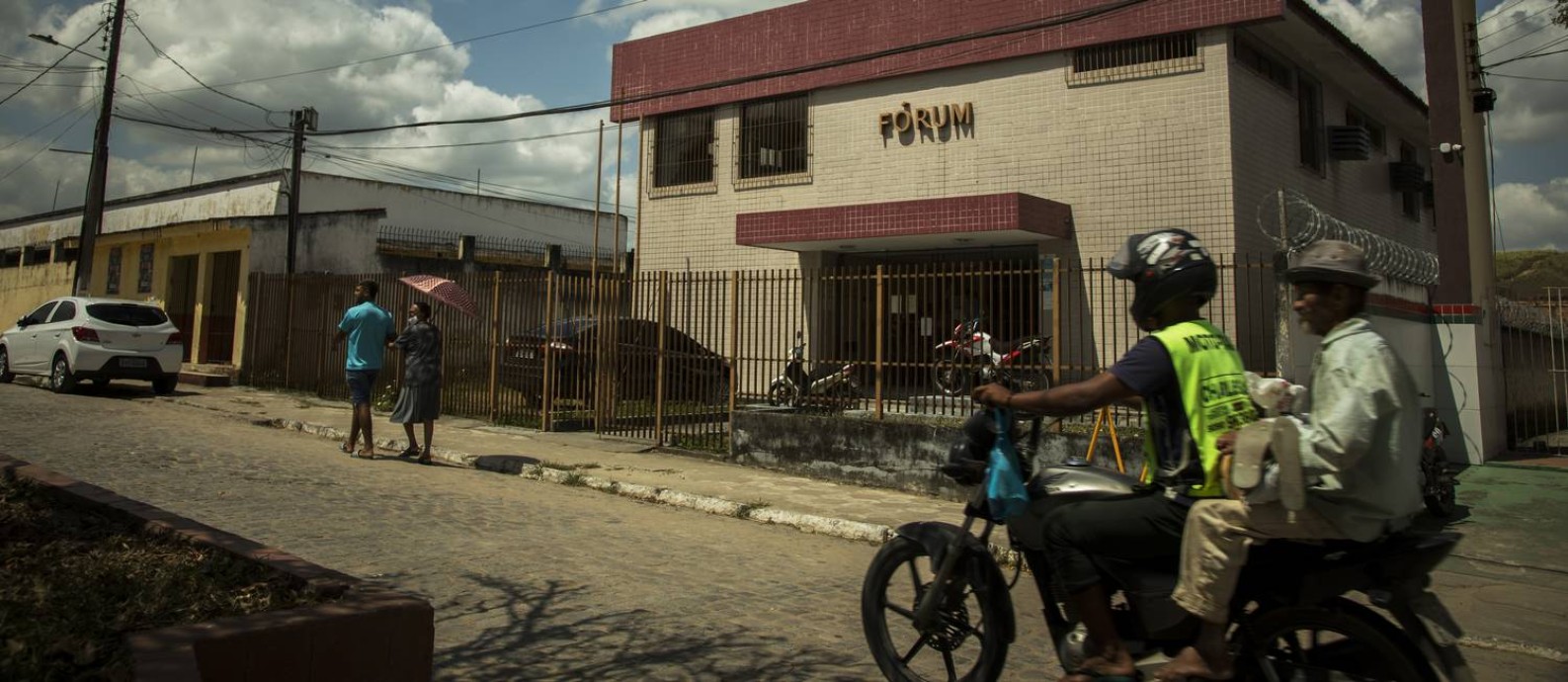 Gameleira, cidade de 30 mil habitantes na Zona da Mata pernambucana, é considerada uma das mais violentas do Nordeste Foto: Guito Moreto/Agência O Globo