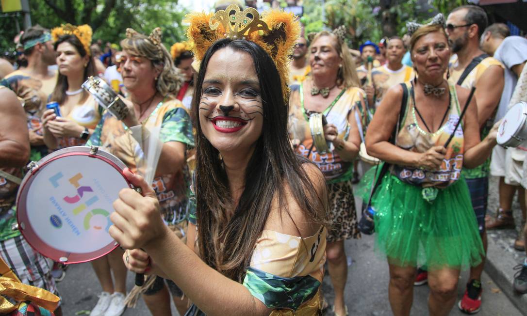 Está chegando a hora: Bloco de carnaval os D'SKOLADOS - Me