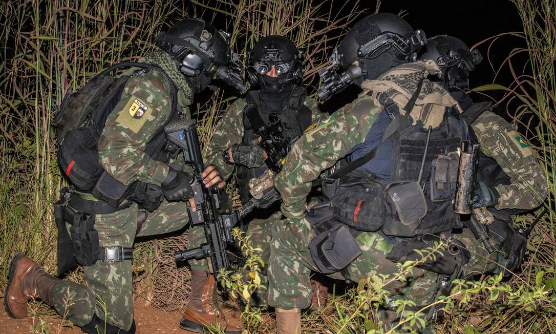 Forças especiais do Exército durante treinamento Foto: Divulgação / Exército brasileiro