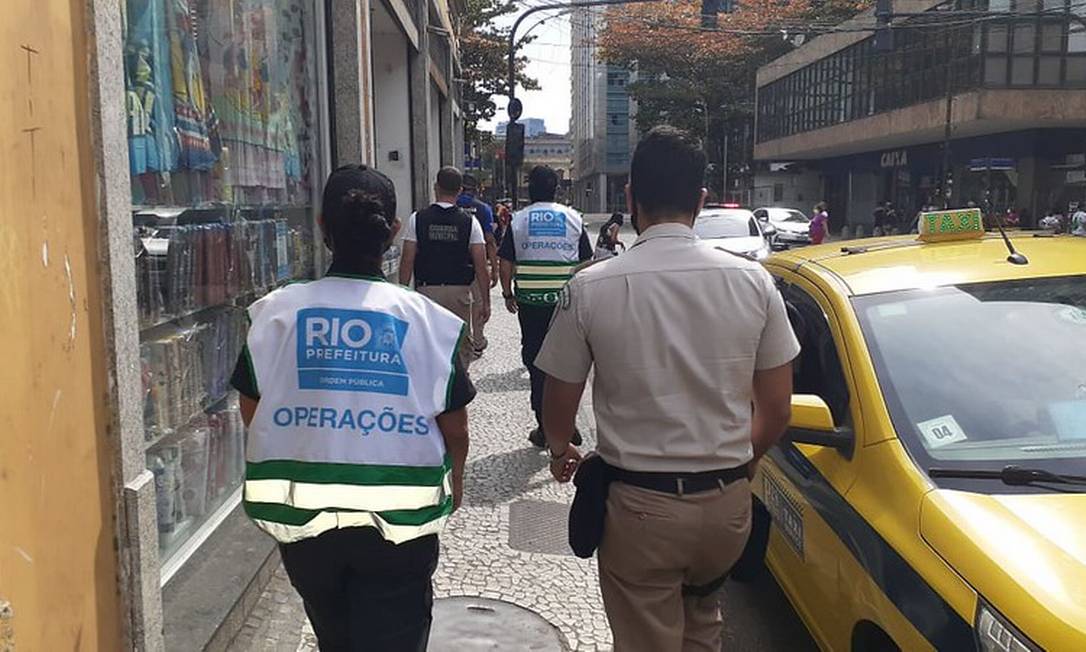 Agentes estiveram em ruas de 14 bairros da cidade Foto: Divulgação