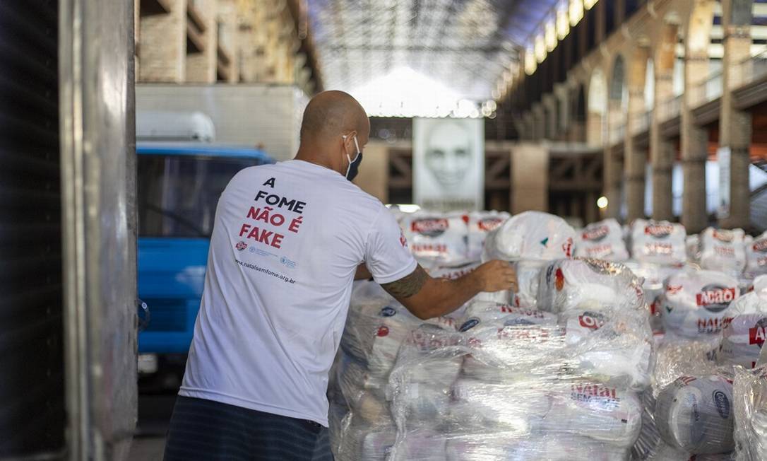 Galpão com doações da campanha Natal Sem Fome em 2020 Foto: Sara Gehren / Divulgação