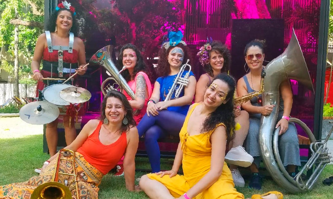 Damas de Ferro. Do sopro à percussão, mulheres tocam ritmos diversos na fanfarra Foto: Divulgação