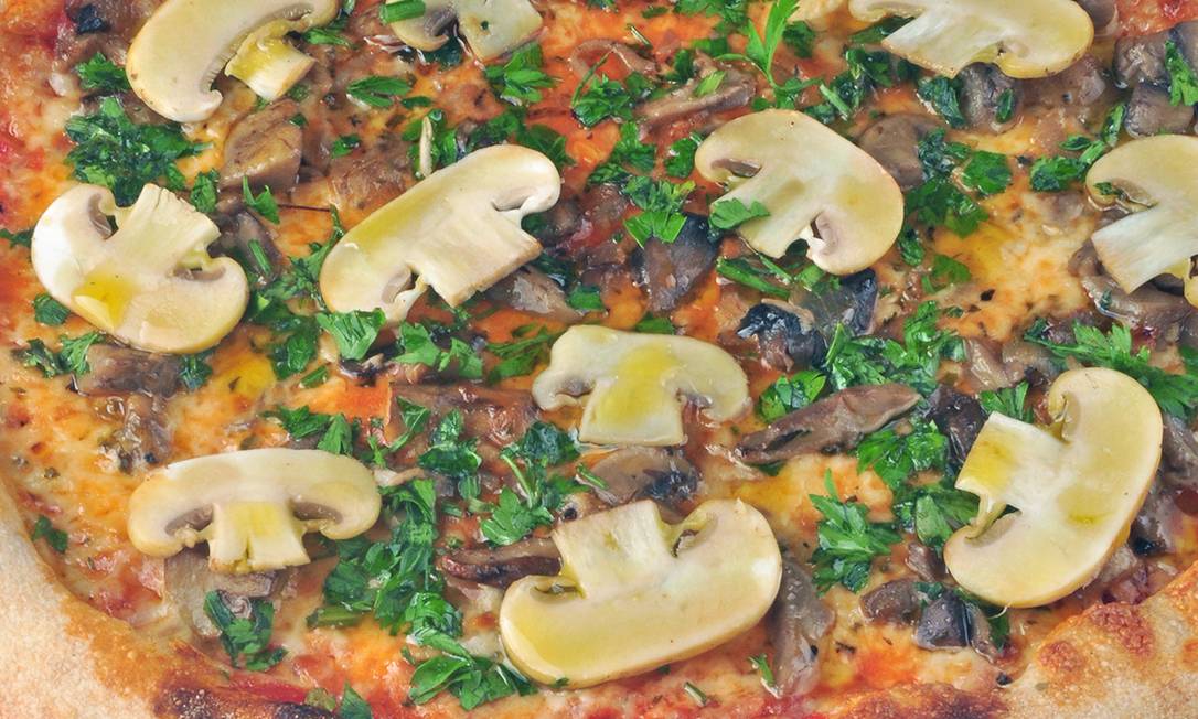 Dia Internacional da Pizza é comemorado com promoções e descontos em Maceió