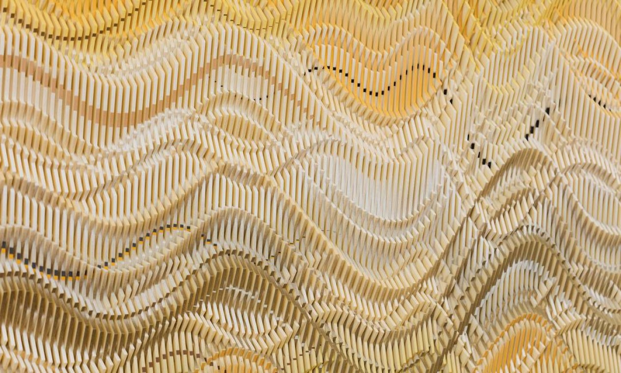 Abraham Palatnik, Sem título, 2018, relevo, tinta alquídica sobre acrílico, 70 x 80 cm, Foto: Pat Kilgore / Divulgação/Pat Kilgore